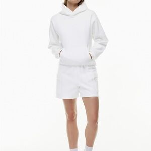 Aritzia mega cargo mid thigh sweatshort